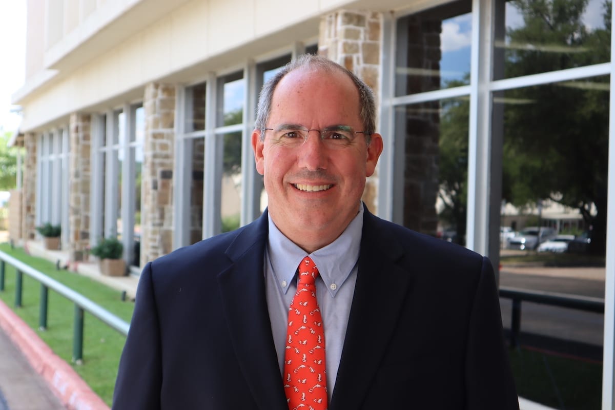 Dr. Michael Myers to Mineral Wells