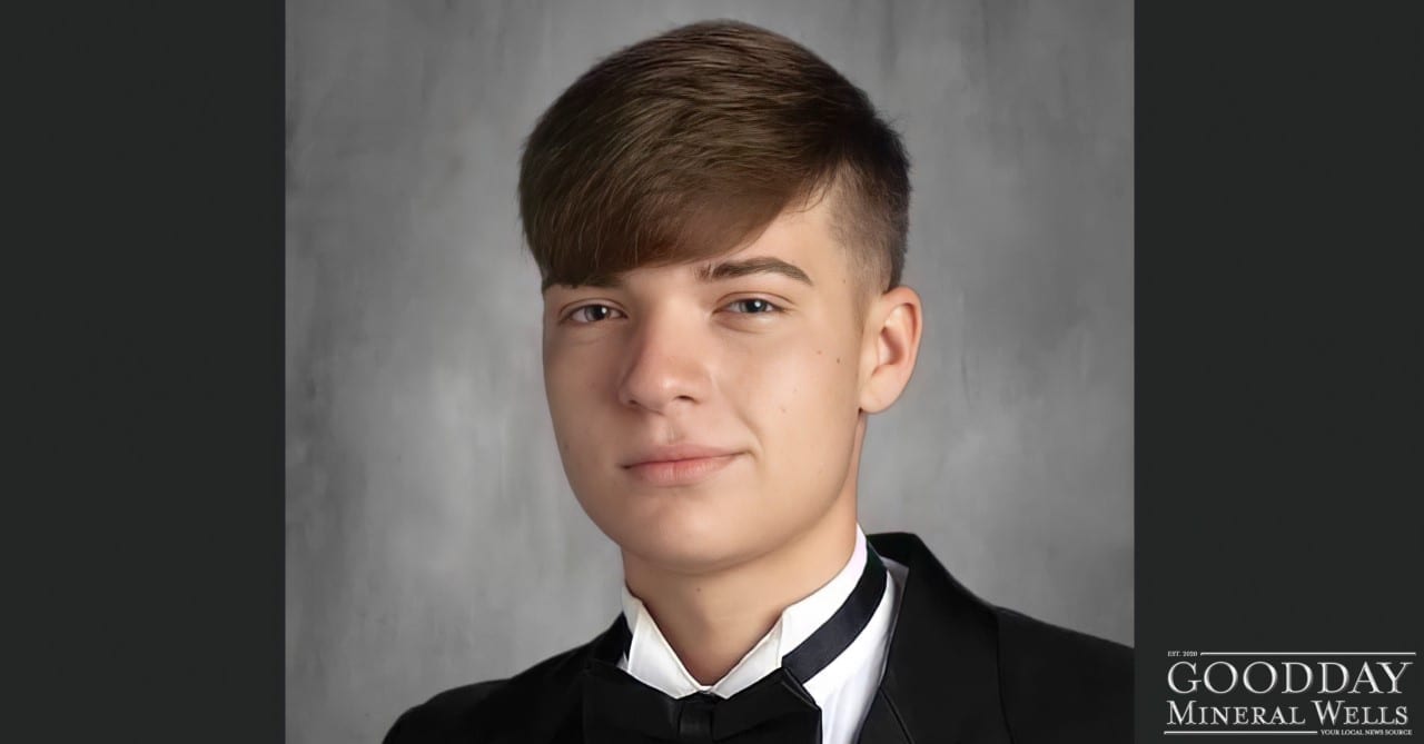 Mineral Wells High School Student Receives an Associate's Degree